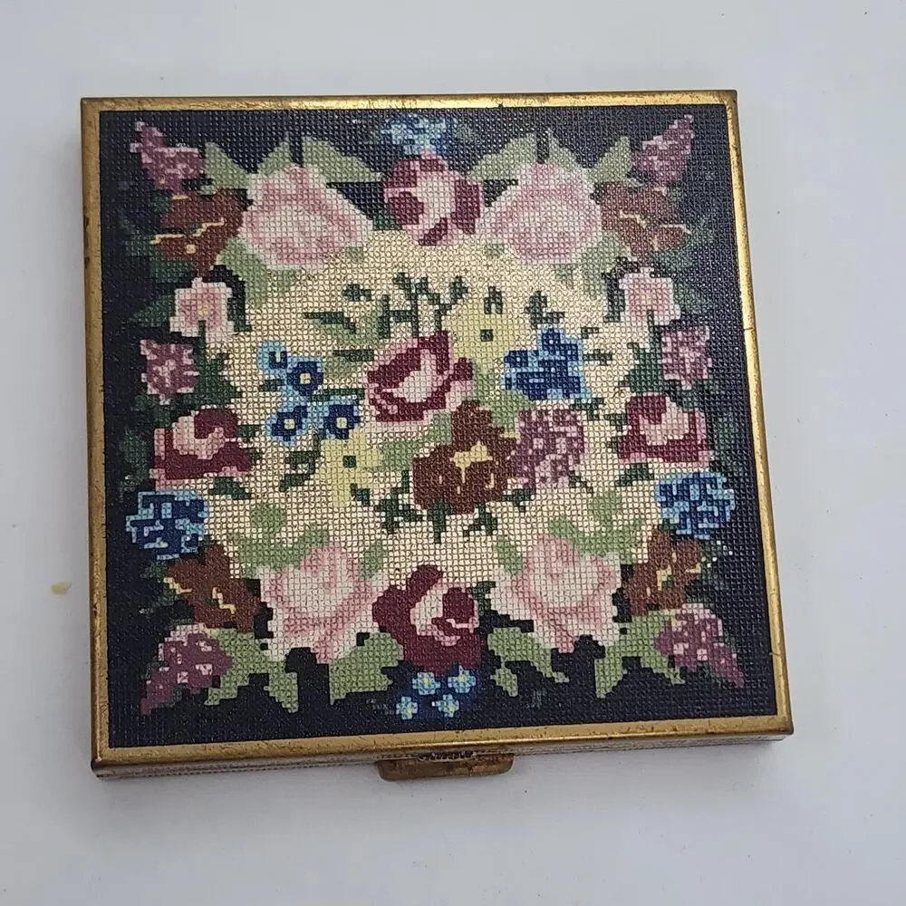 Vintage Volupte Leakproof Compact Needlepoint Look Floral Mirror Gold Tone USA